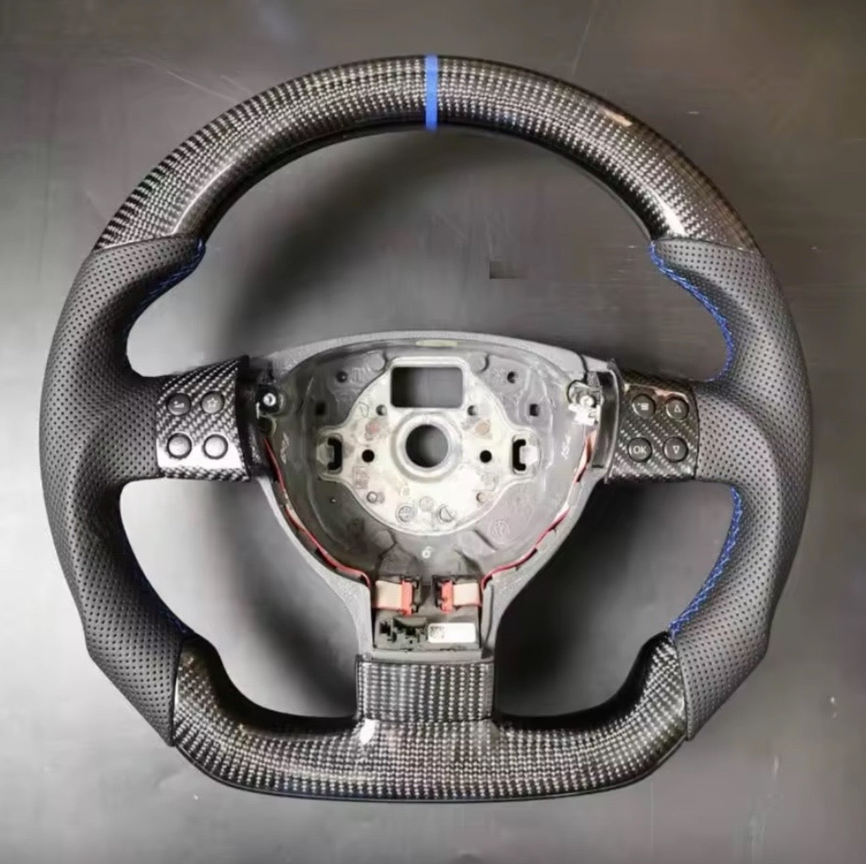 Carbon Fibre Steering Wheel for VW Golf MK5 GTI (Manual only)